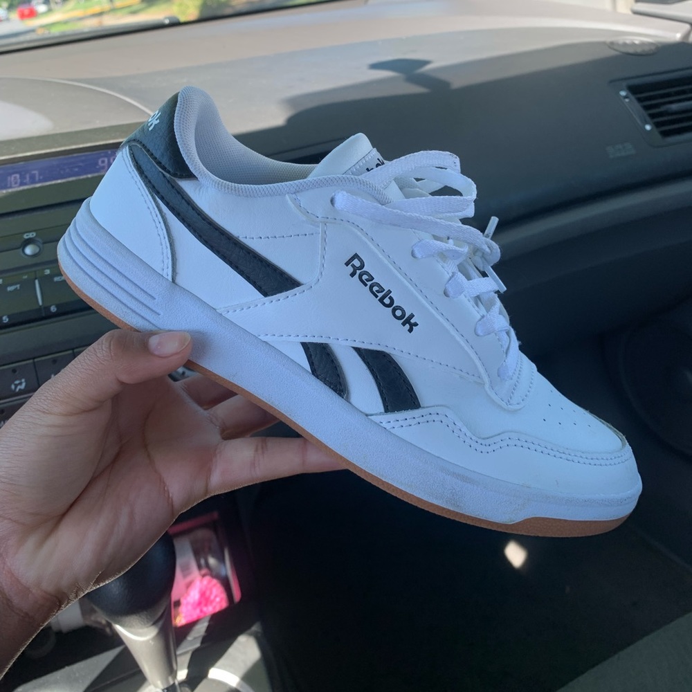 Reebok Sneakers